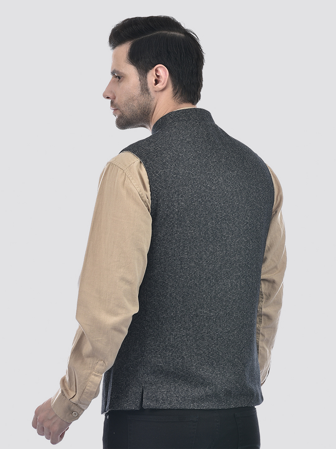 Numero Uno Men Solid Black Waistcoat